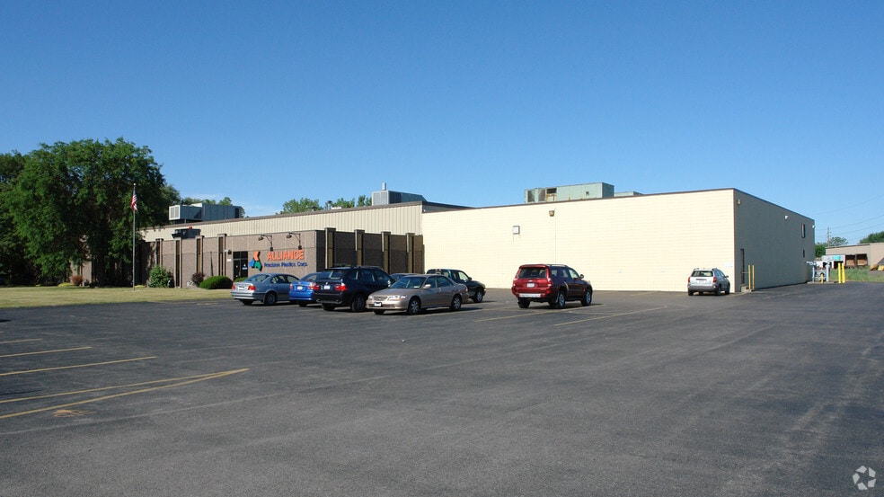 More Photos Of 595 Trabold Rd, Rochester Manufacturing For Lease