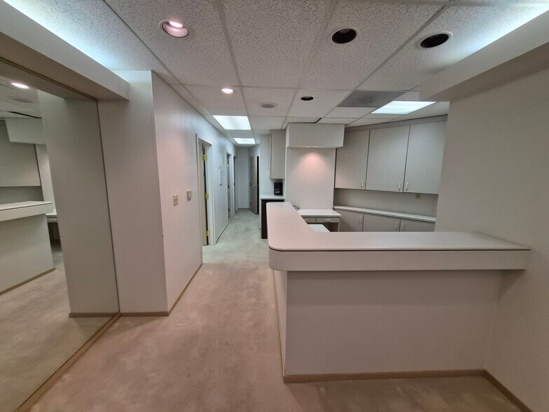 More Photos Of 1320 Apple Ave, Hayward Medical For Lease