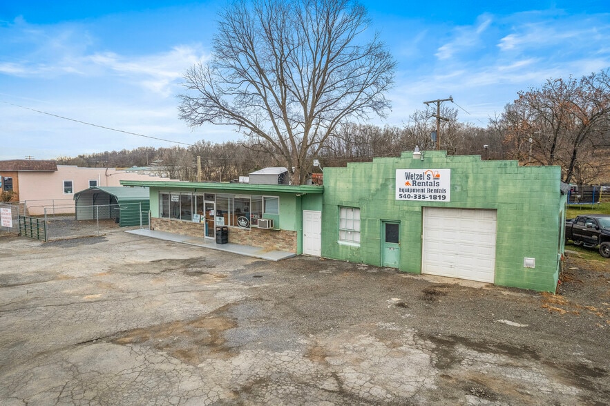 More Photos Of 18719 Old Valley Pike, Edinburg General Retail For Sale