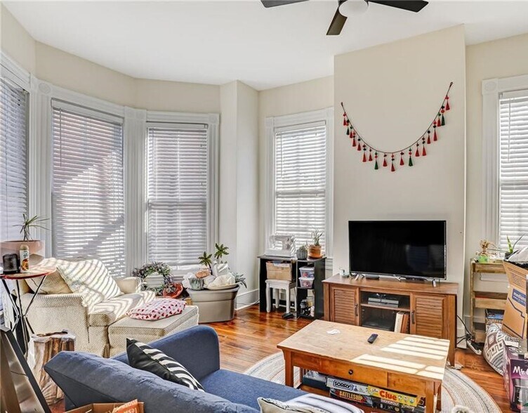 More Photos Of 1313 Whitaker St, Savannah Apartments For Sale