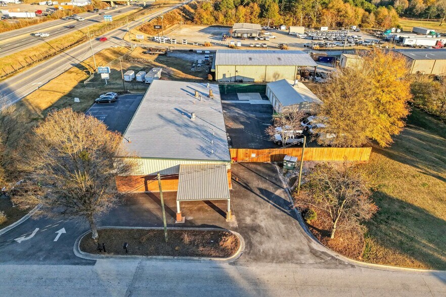 More Photos Of 1595 Access Rd, Covington Storefront For Sale