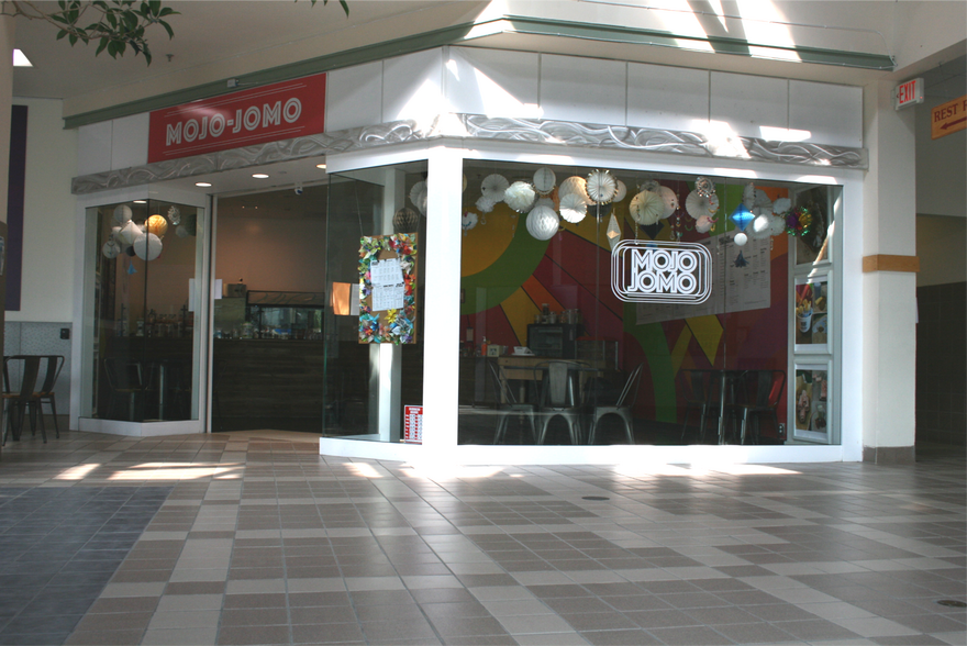 More Photos Of 282 Berlin Mall Rd, Berlin Unknown For Lease