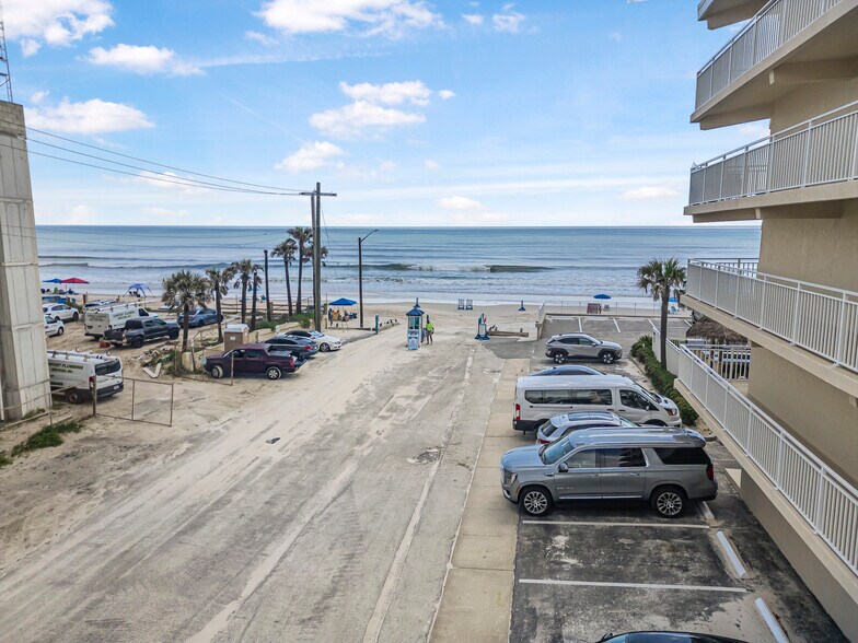 More Photos Of 1012 Atlantic Ave, Daytona Beach Land For Sale