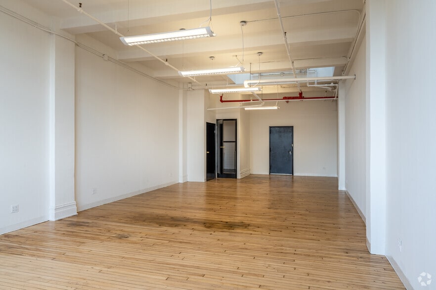 More Photos Of 146-150 W 25th St, New York Office For Lease