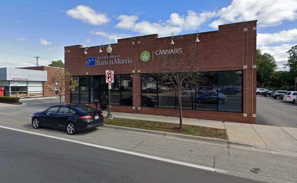 Primary Photo Of 520 N Main St, Royal Oak Office For Lease