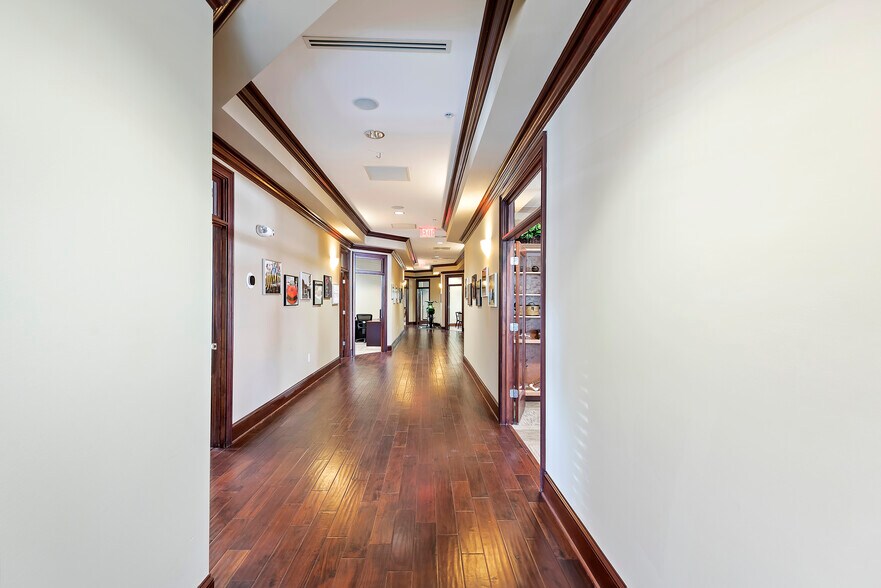 More Photos Of 1680 The Greens Way, Jacksonville Medical For Sale