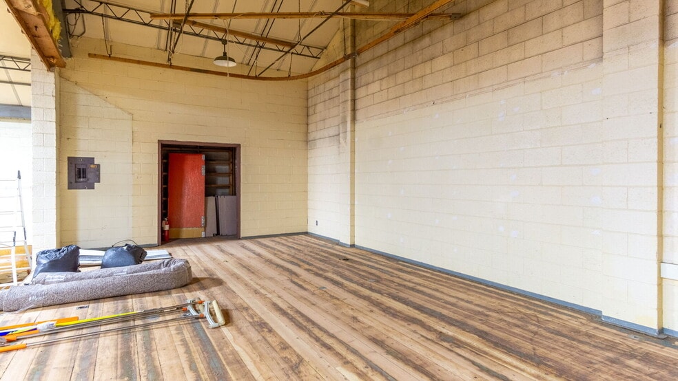 More Photos Of N1844 Schoolhouse Rd, Ogema Lodge Meeting Hall For Sale