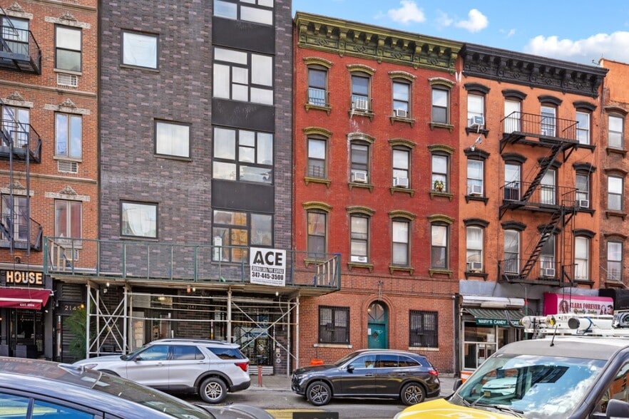 More Photos Of 2149 2nd Ave, New York Apartments For Sale