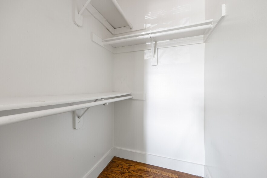 More Photos Of 3820 Walnut St, Kansas City Apartments For Sale