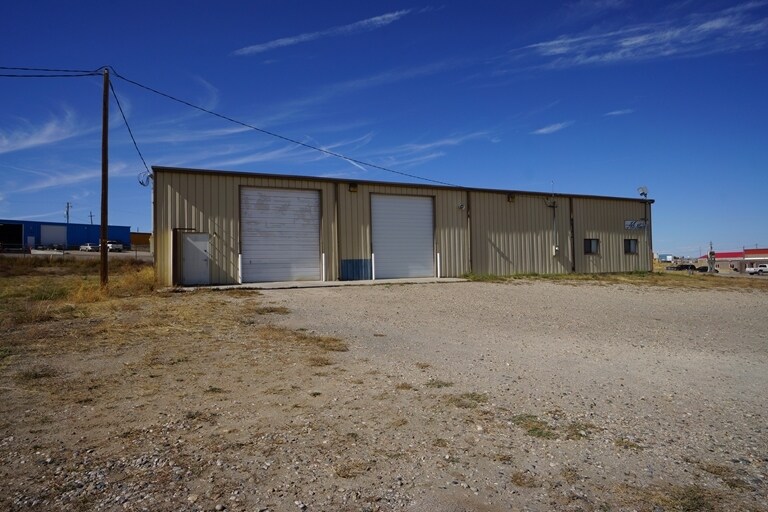 More Photos Of 6659 Uranium Rd, Casper Warehouse For Sale