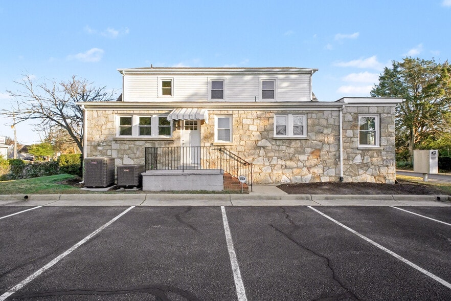 More Photos Of 4412 Lafayette Blvd, Fredericksburg Loft Creative Space For Lease