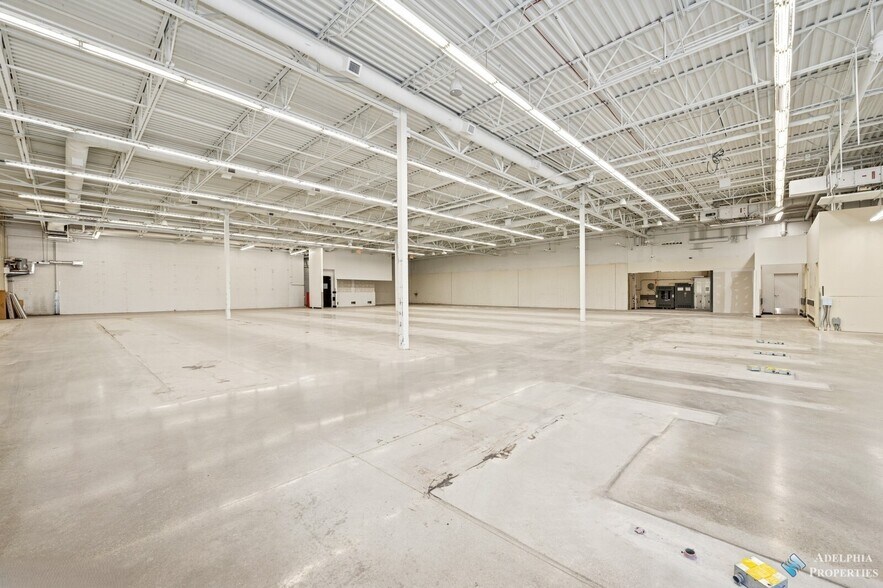 More Photos Of 6905 75th Pl, Pleasant Prairie Supermarket For Lease