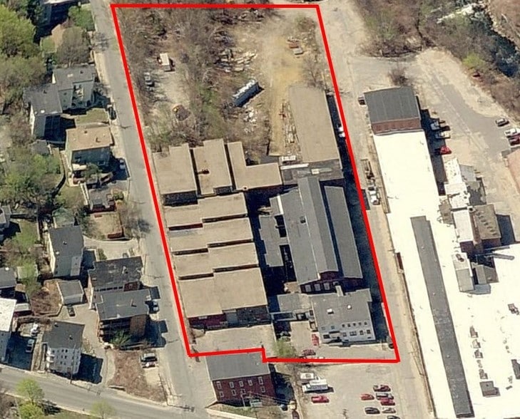 Primary Photo Of 32 Oak Hill Ln, Fitchburg Warehouse For Sale