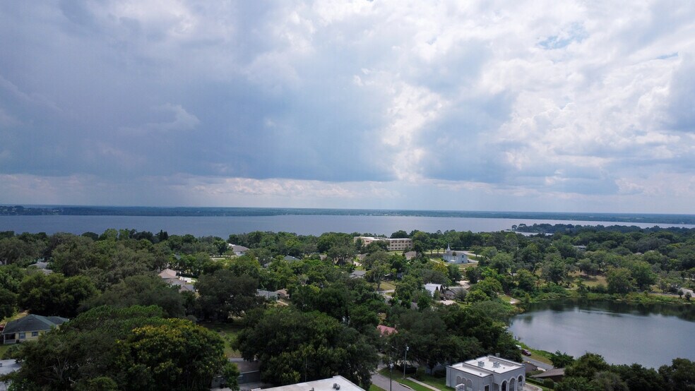 More Photos Of , Clermont General Retail For Sale