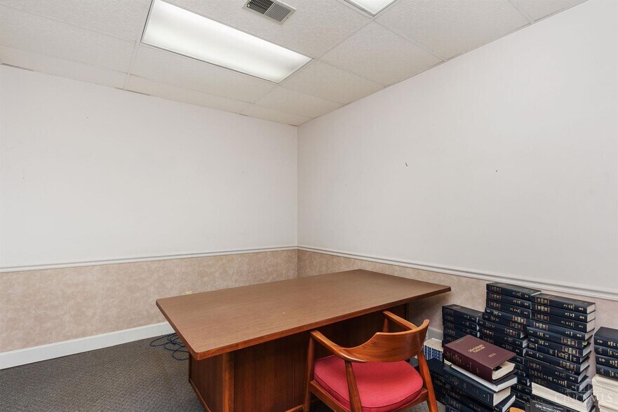 More Photos Of 112 Main St, Ripley General Retail For Sale