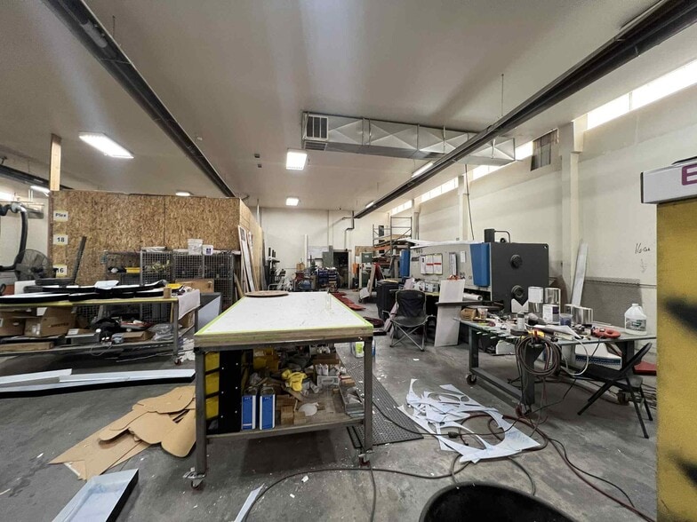 More Photos Of 1339 W 3300 S, Ogden Warehouse For Lease