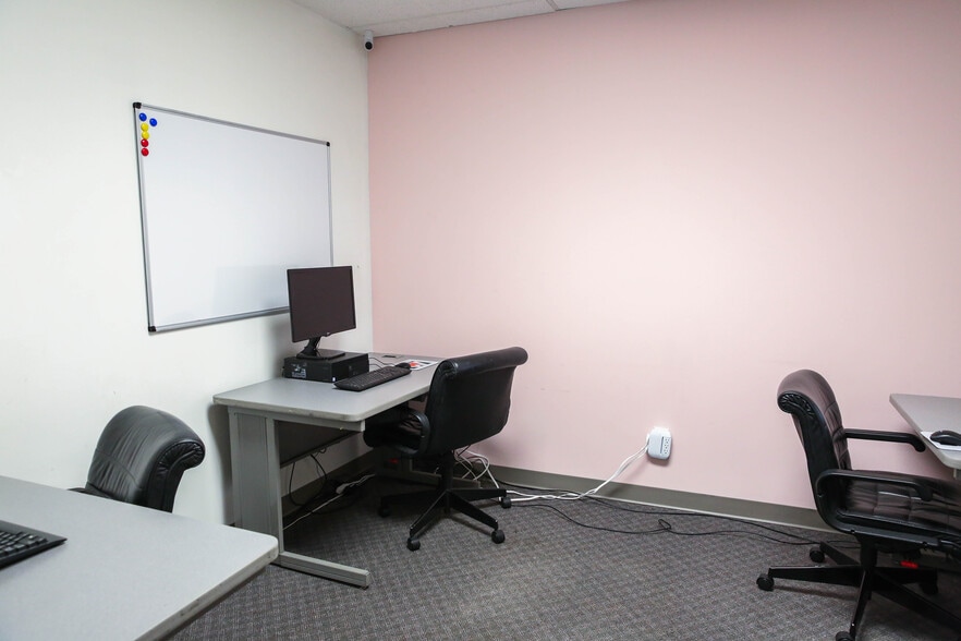 More Photos Of 626 Minnesota Ave, Kansas City Office For Lease