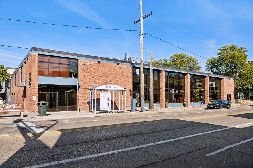 More Photos Of 2200 E Franklin Ave, Minneapolis Office For Lease