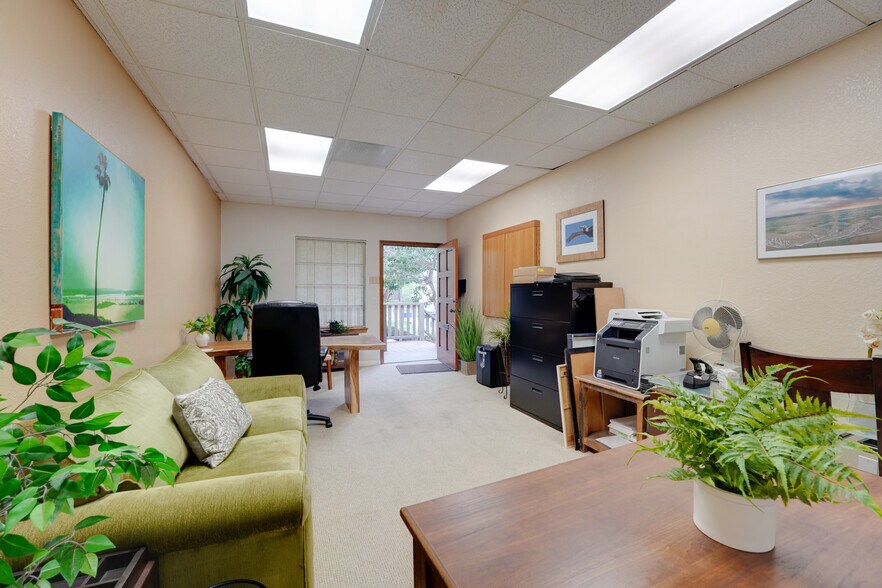 More Photos Of 4403 Manchester Ave, Encinitas Medical For Sale
