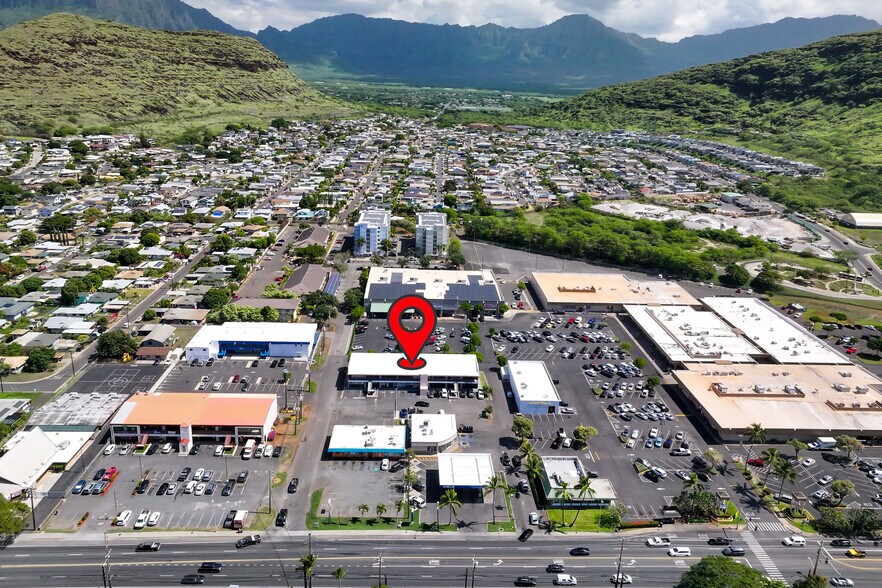 More Photos Of 86-090 Farrington Hwy, Waianae General Retail For Sale