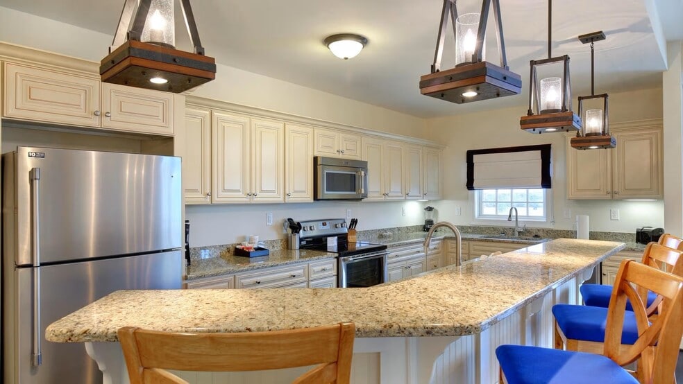 More Photos Of 231 Waterside Dr, Roper Apartments For Sale