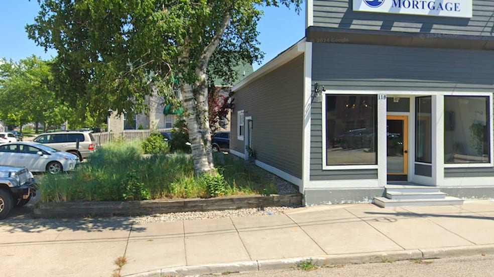More Photos Of 118 N 3rd St, Grand Haven Office For Sale