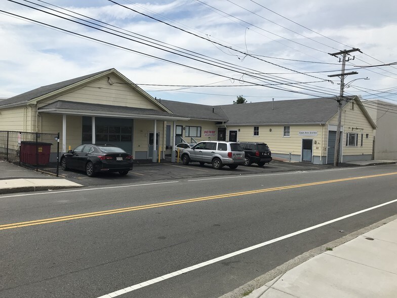 Primary Photo Of 20 Maplewood Ave, Gloucester Light Distribution For Lease