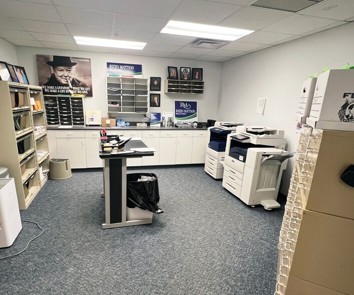 More Photos Of 219 Capitol St, Augusta Office For Lease