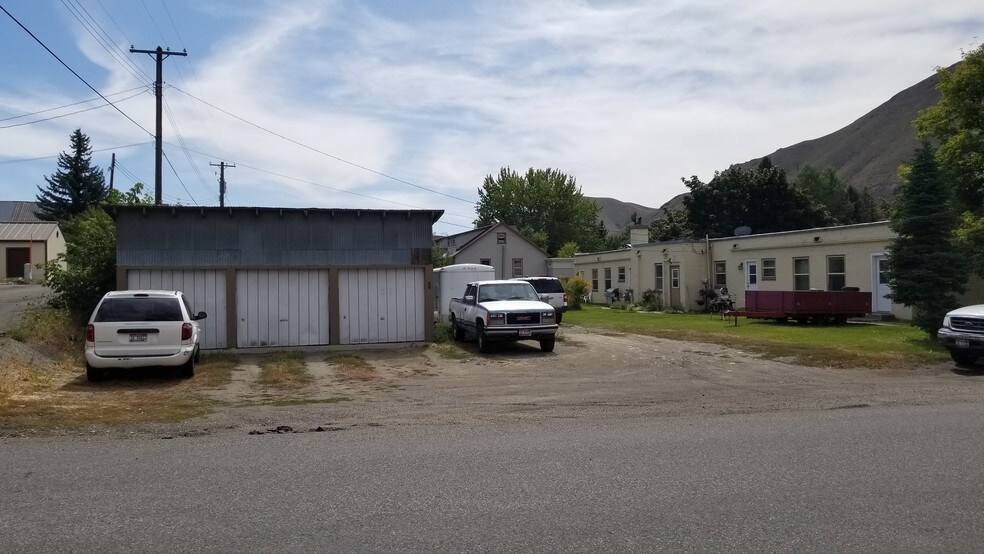 More Photos Of 306 S Main St, Hailey Apartments For Sale