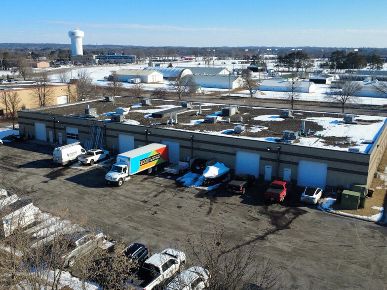 Primary Photo Of 18326 Joplin St NW, Elk River Flex For Lease