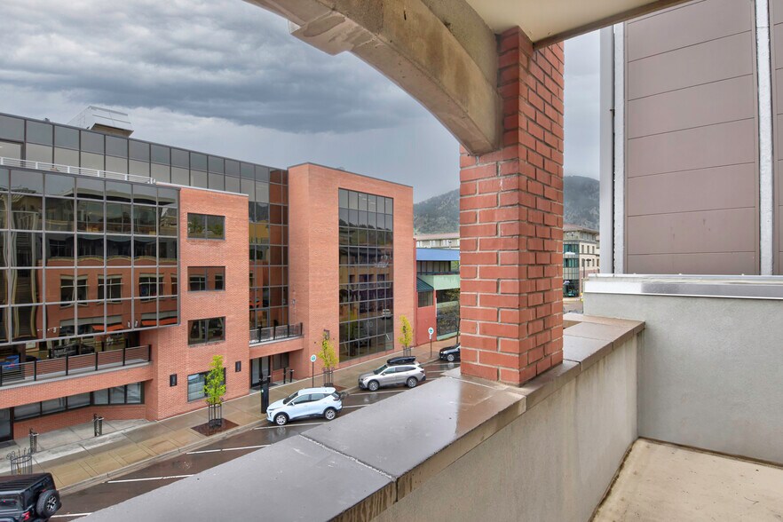 More Photos Of 1033-1037 Walnut St, Boulder Loft Creative Space For Sale