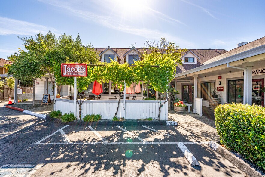 More Photos Of 1270 Broadway, Sonoma Freestanding For Sale