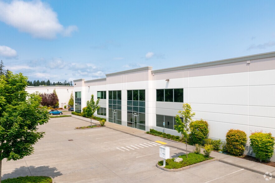 More Photos Of 8925 Orion Dr NE, Lacey Unknown For Lease