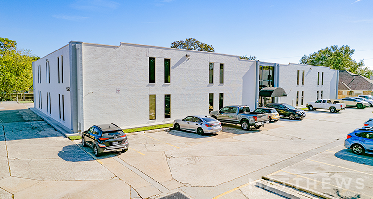 Primary Photo Of 10601 Grant Rd, Houston Office For Sale