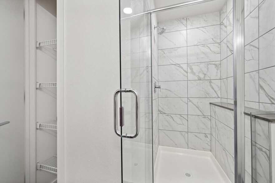 More Photos Of 8707 Ralston Rd, Arvada Apartments For Sale