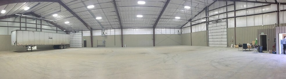 More Photos Of 833 US Highway 85, Nunn Warehouse For Lease