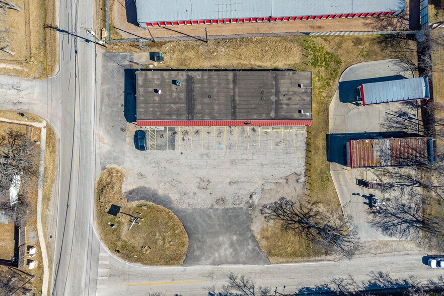 More Photos Of 3300 Shepherd Ln, Balch Springs Freestanding For Sale