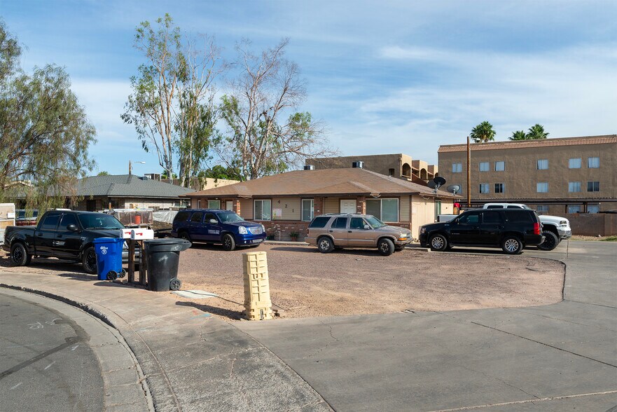 More Photos Of 421 E 6th Dr, Mesa Apartments For Sale