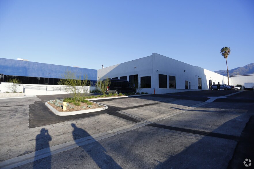 More Photos Of 1011 Grandview Ave, Glendale Unknown For Lease