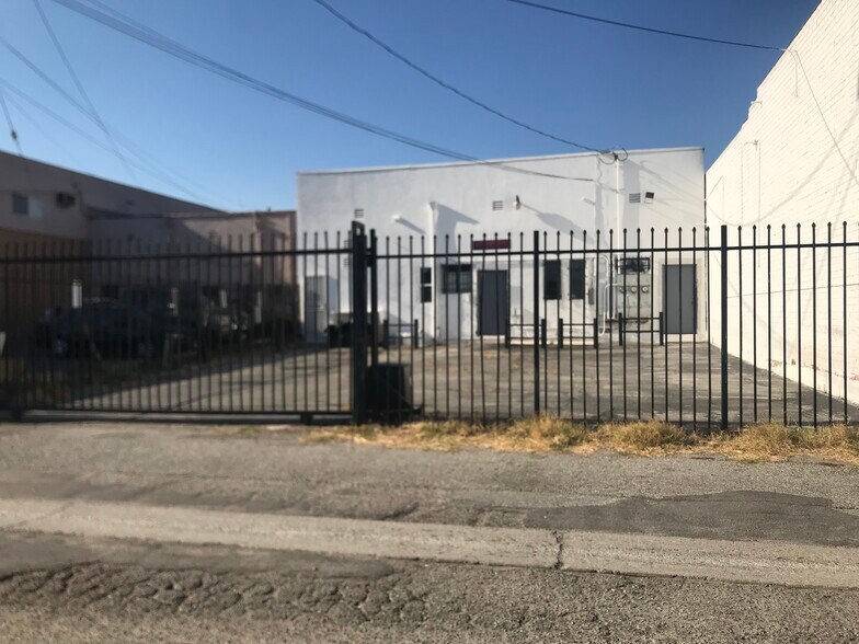 More Photos Of 5760 W Pico Blvd, Los Angeles Storefront Retail Office For Sale