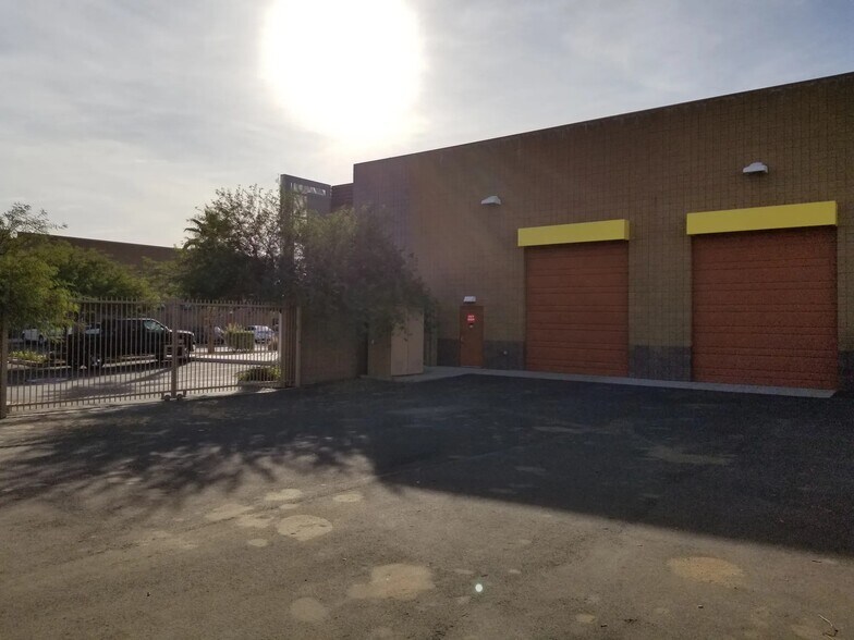 More Photos Of 1102 W Geneva Dr, Tempe Unknown For Lease