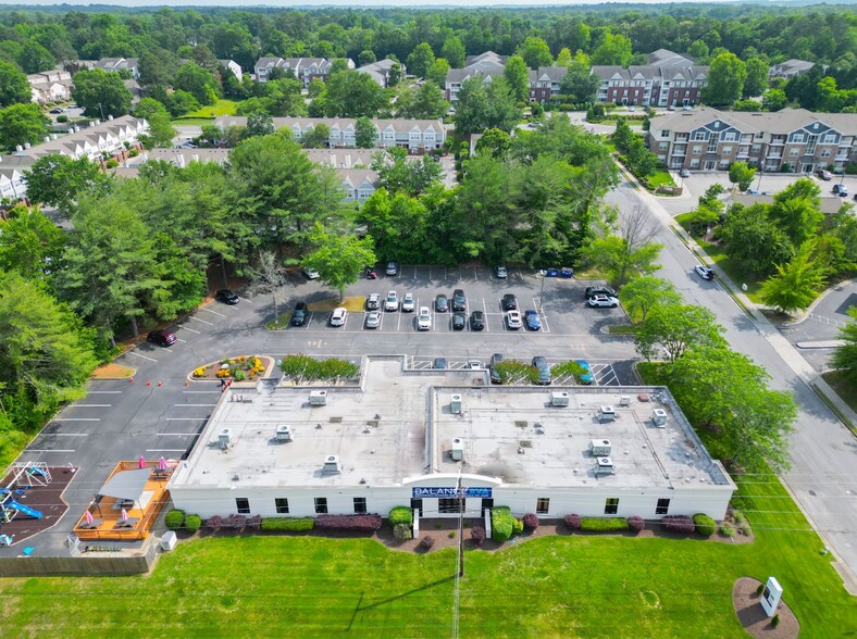 More Photos Of 10431 Patterson Ave, Richmond Coworking Space