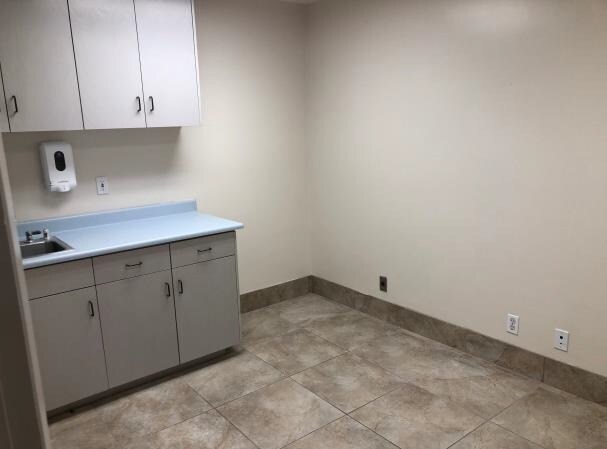 More Photos Of , Hemet Office For Sale