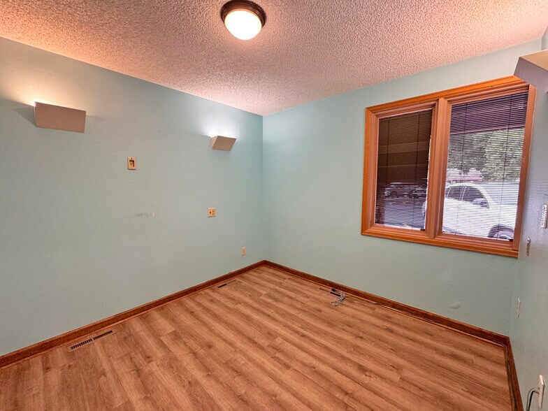 More Photos Of 1017 Robertson St, Fort Collins Medical For Sale