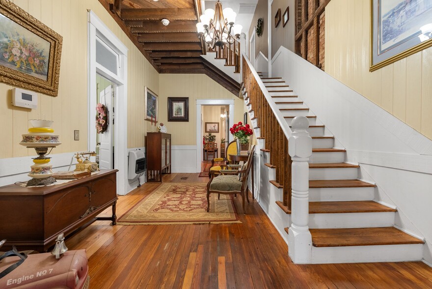 More Photos Of 207 W 2nd Ave, Easley Hospitality For Sale