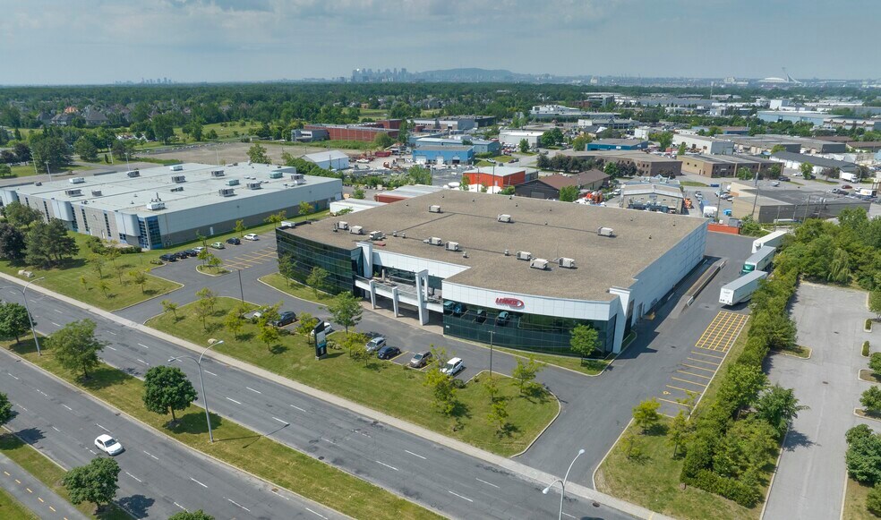 More Photos Of 2625-2655 Boul Jacques-Cartier E, Longueuil Flex For Lease