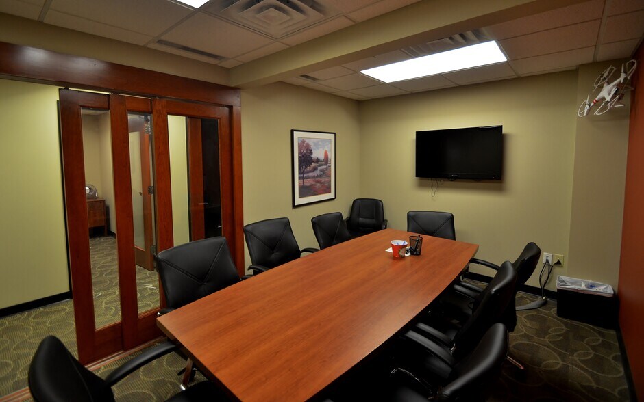 More Photos Of 7300 France Ave S, Edina Medical For Sale