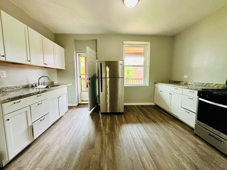 More Photos Of 2208 Woodstock Ave, Pittsburgh Specialty For Sale