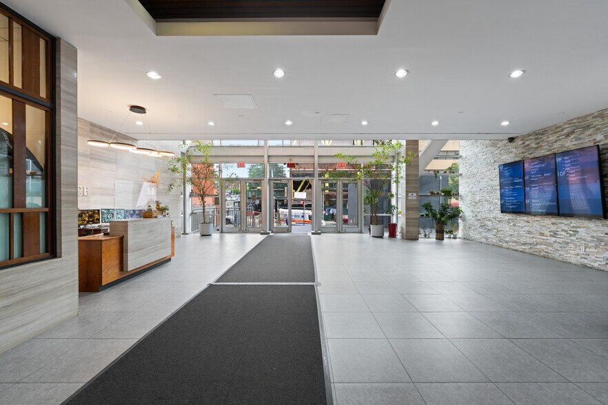 More Photos Of 136-33 37th Ave, Flushing Medical For Lease
