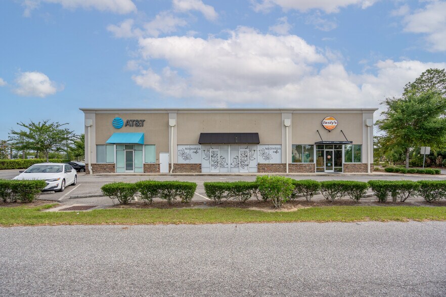 More Photos Of 463852 Sr-200, Yulee Restaurant For Lease